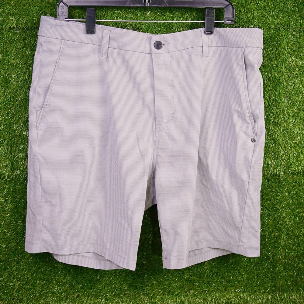 Vuori Aim Shorts - Men's Size 34